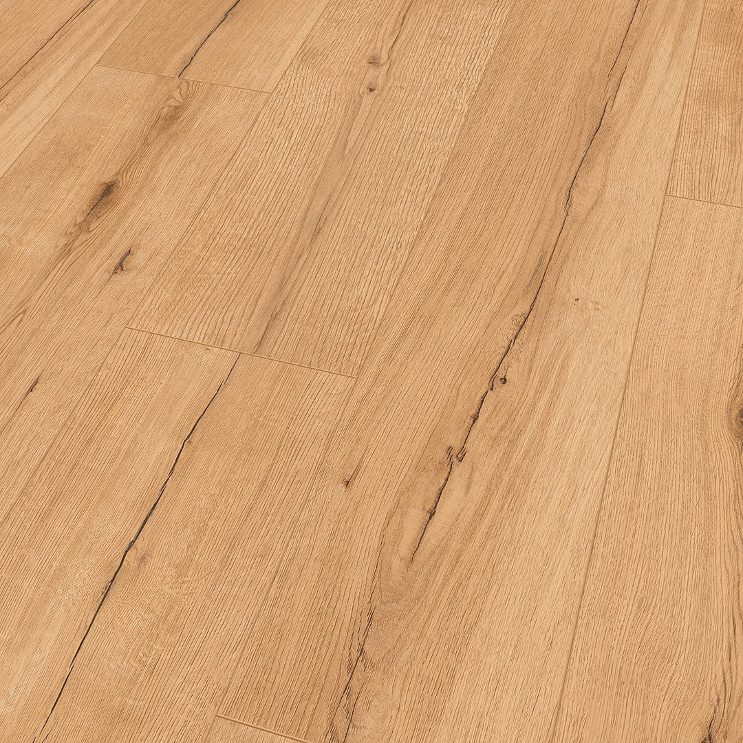 ter Hürne Avatara Eiche Kuma, Perform