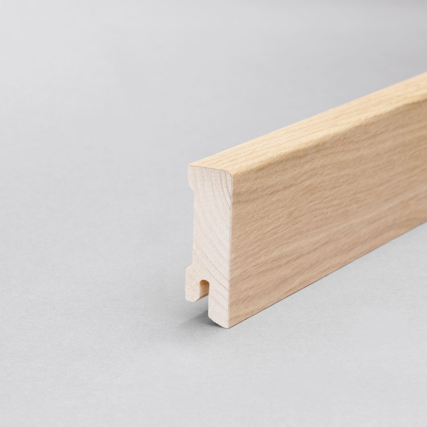 Sockelleiste Cube Eiche furnier