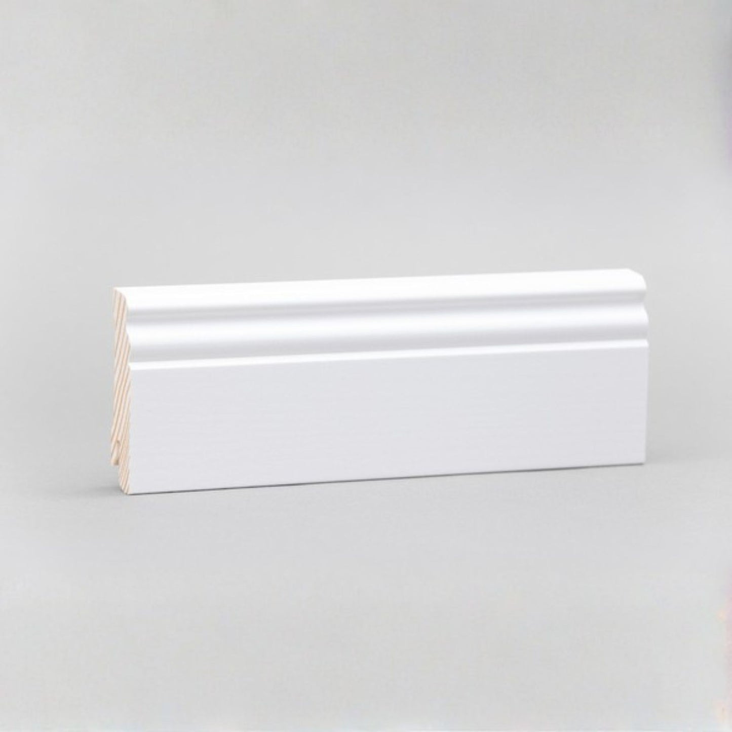 Sockelleiste Altdeutsches Profil weiß lackiert
